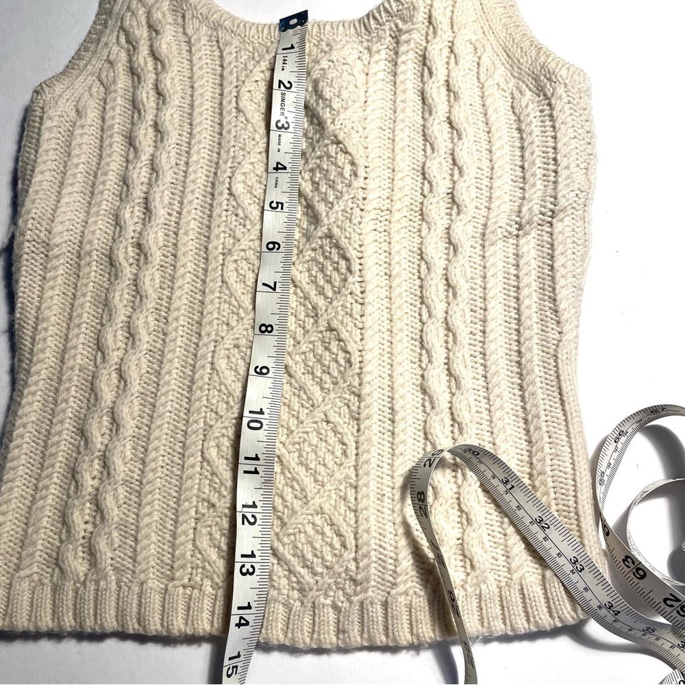 Express wool sweater tank top, ribbed pattern. Size small - Picture 5 of 11